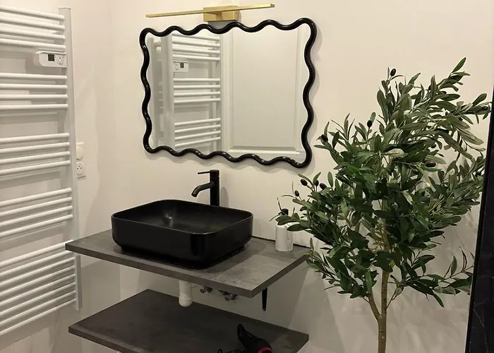 Secrete سليستا